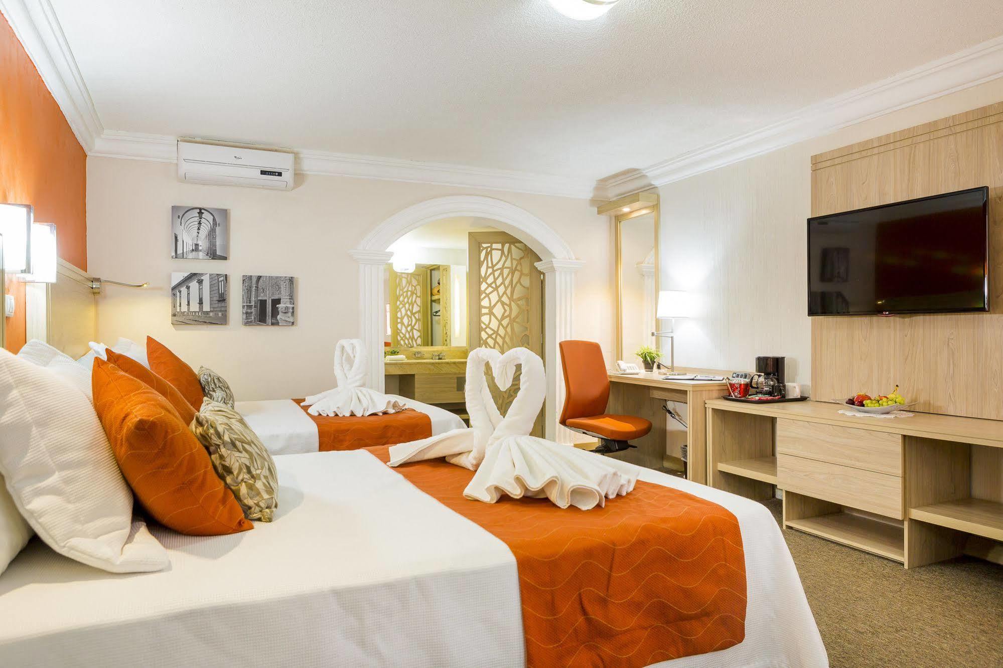 Hotel Flamingo איראפואטו מראה חיצוני תמונה