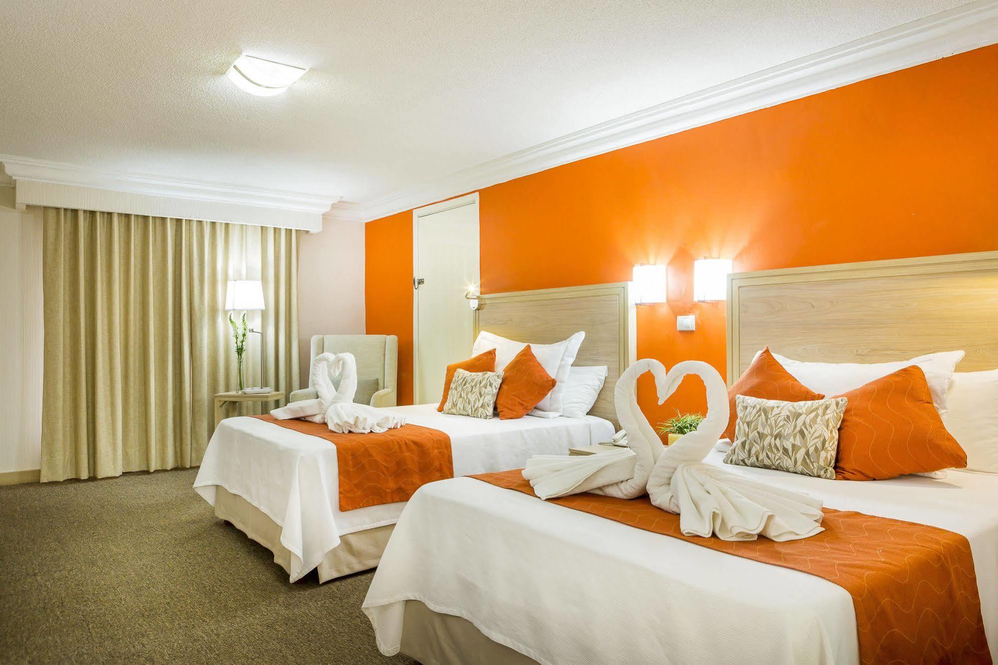 Hotel Flamingo איראפואטו מראה חיצוני תמונה