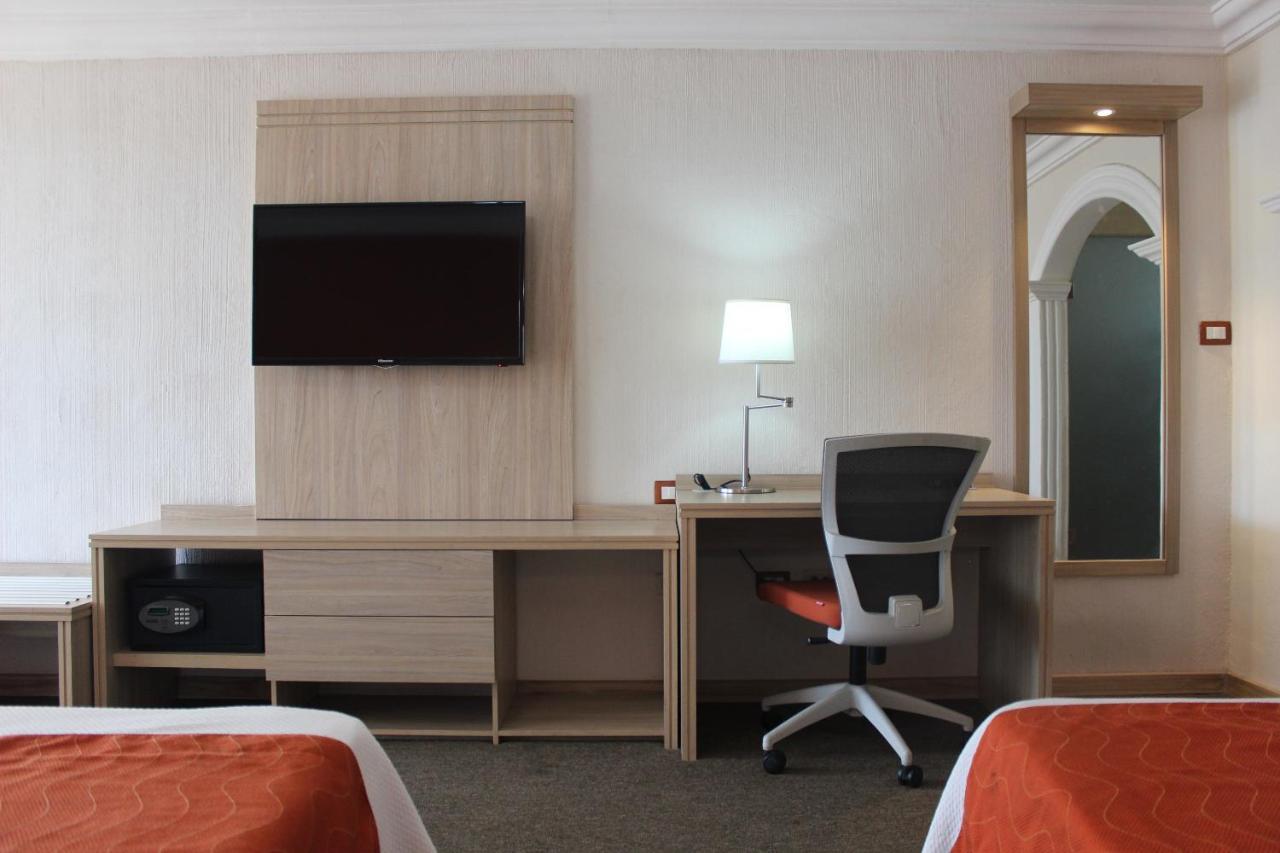 Hotel Flamingo איראפואטו מראה חיצוני תמונה