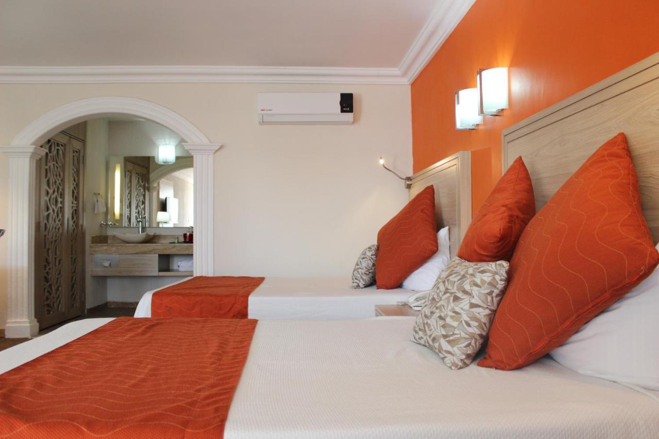 Hotel Flamingo איראפואטו מראה חיצוני תמונה
